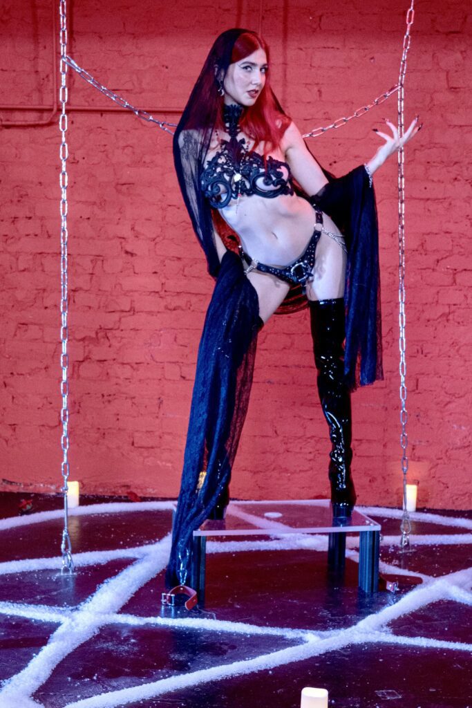 Mistress BDSM